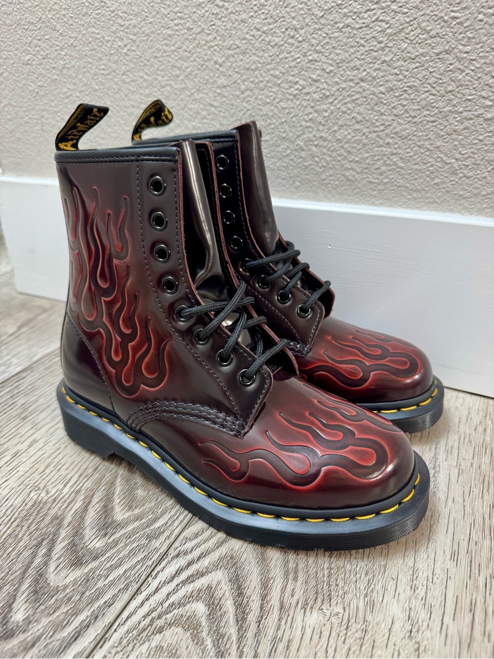Dr. Martens 1460 Arcadia Leather Inferno Flame Boots Women’s Size 6